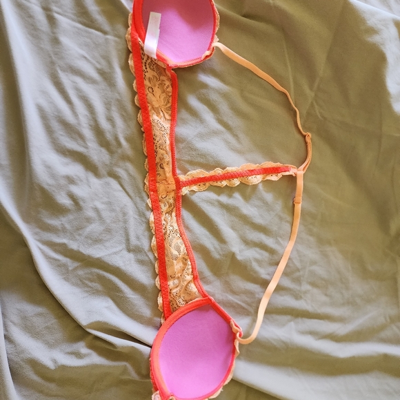 Pink by Victoria's Secret Racer back bra - Picture 4 of 4